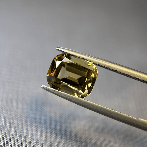 Citrino amarillo-4.10ct-10x8mm  2