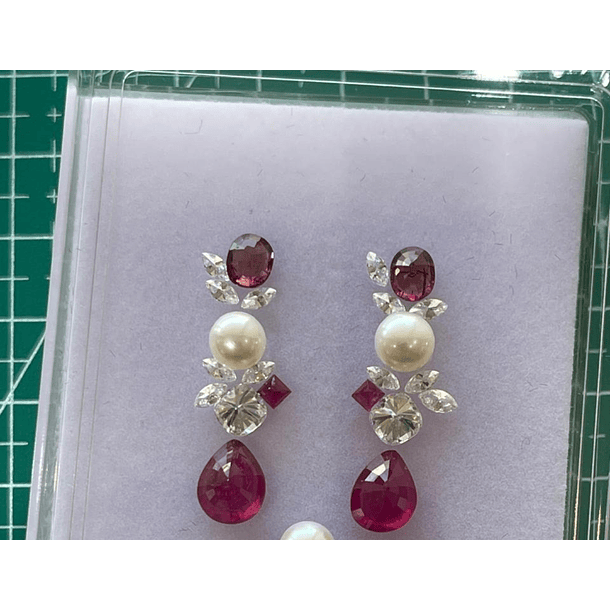 Aretes Cluester en oro amarillo de 14k