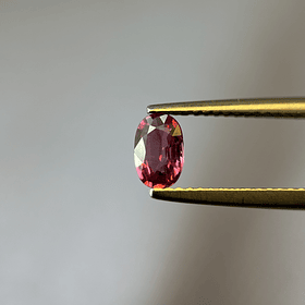 Rubí sangre de pichón natural-0.545ct-6x4x2.2mm