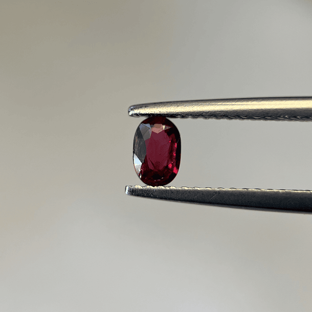 Rubí sangre de pichón natural-0.335ct-4.9x3.1x1.8mm 1