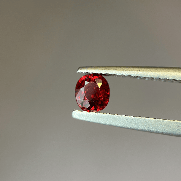 Rubí sangre de pichón natural-0.340ct-4x3.6x2.3mm 1
