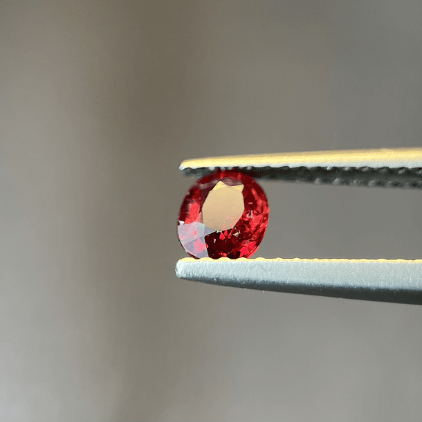 Rubí sangre de pichón natural-0.470ct-5x4x2.2mm 3