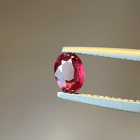 Rubí sangre de pichón natural-0.615ct-5.5x4.1x2.6mm