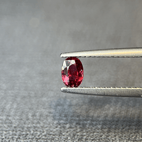 Rubí sangre de pichón-0.58ct-5.1x3.5x2.6mm