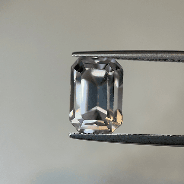 Kunzita pastel-8.905ct-12.4x8.5mm 1