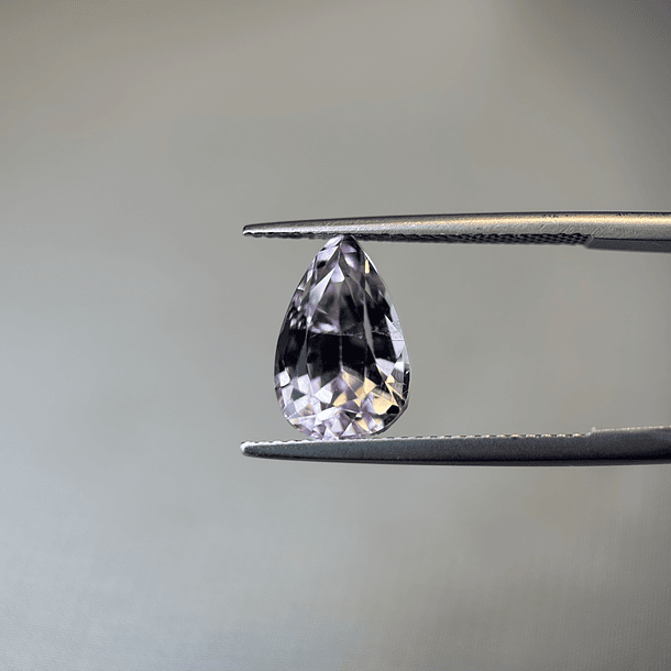 Kunzita-5.775ct-12.6x8.2x8mm 1