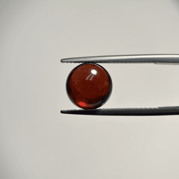 Granate rojo cabujón-6.09ct-10.1x5.4mm 1