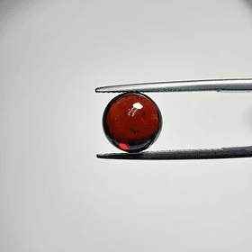Granate rojo cabujón-6.01ct-10x5.3mm