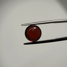 Granate rojo cabujón-6.11ct-10.1x5.3mm