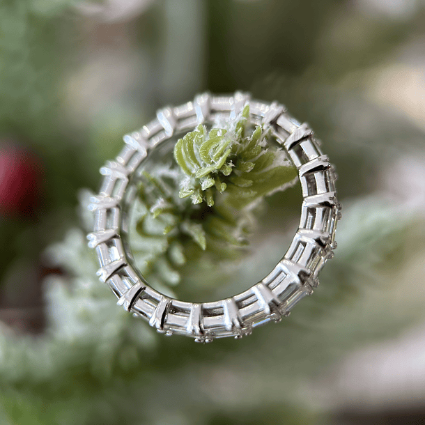 Anillo churumbella con diamantes en oro blanco de 14k 3