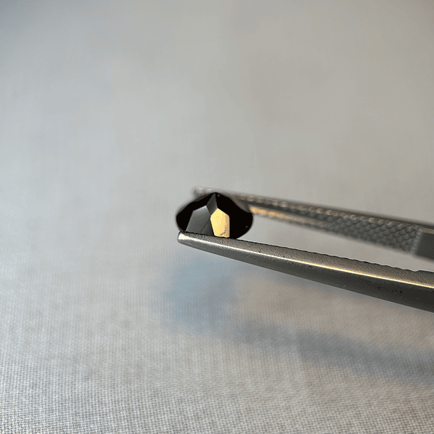 Granate rojo-0.35ct-4.1x2.6mm 2