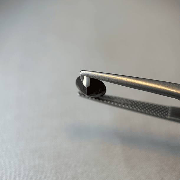 Granate rojo-0.35ct-4.1x2.6mm 4