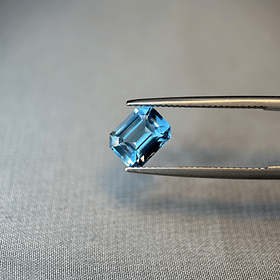 Topacio suizo-3.105ct-9.5x6.5x5mm