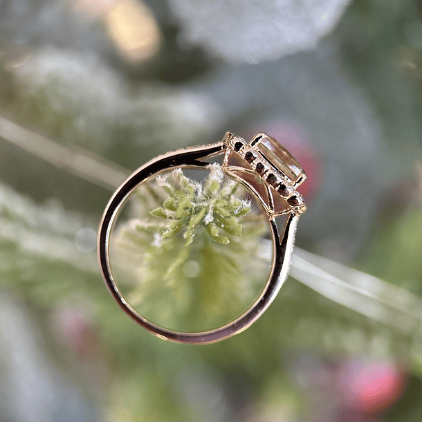 Anillo con morganita y diamante natural en oro rosa de 14k  5