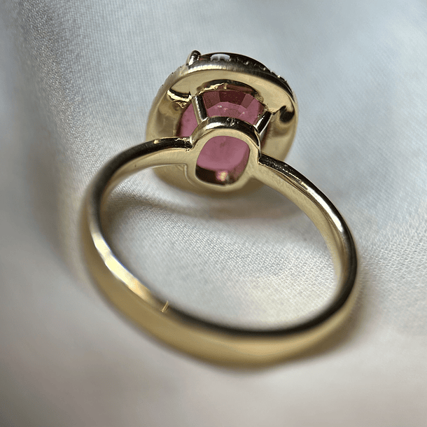 Anillo con Turmalina y diamante natural en oro amarillo de 14k 4