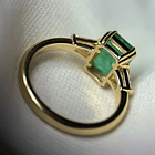 Anillo con Esmeralda octágono y diamantes de laboratorio  5