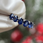 Media churumbella con zafiros en oro blanco de 14k  1