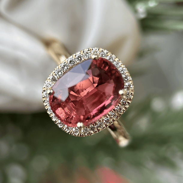 Anillo con Turmalina y diamante natural en oro amarillo de 14k 7