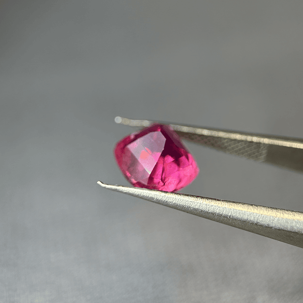 Turmalina Rubelita-2.450ct-7.6x7.4x5.9mm 3