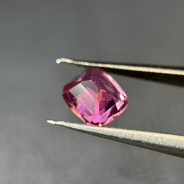 Turmalina Rubelita-1.095ct-6.1x5.4x4mm 3