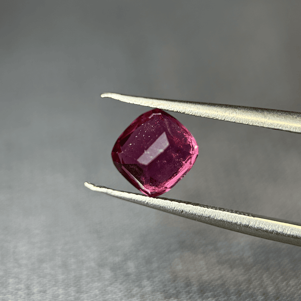 Turmalina Rubelita-1.795ct-6.5x6.4x5mm 3