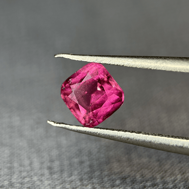 Turmalina Rubelita-1.120ct-5.7x5.9x3.9mm 1