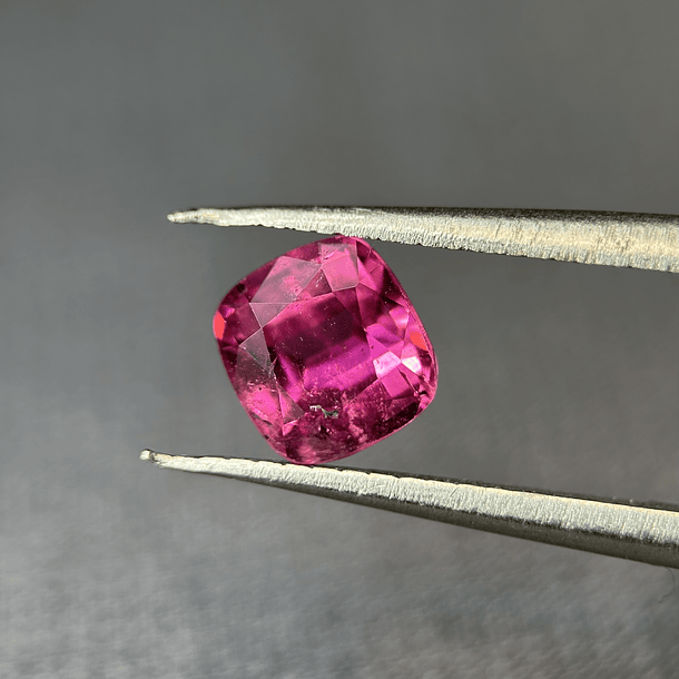 Turmalina Rubelita-1.215ct-6.2x5.8x4.2mm 1