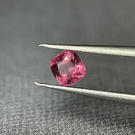Turmalina Rubelita-1.090ct-5.7x5.4x4.6mm