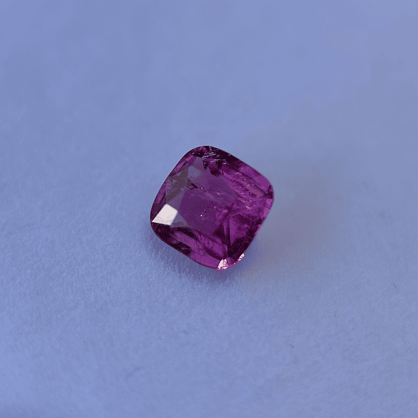Turmalina rubelita-0.855ct-5.6x5.7x3.2mm 1