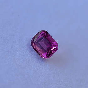 Turmalina rubelita-0.93ct-6x5x3.8mm
