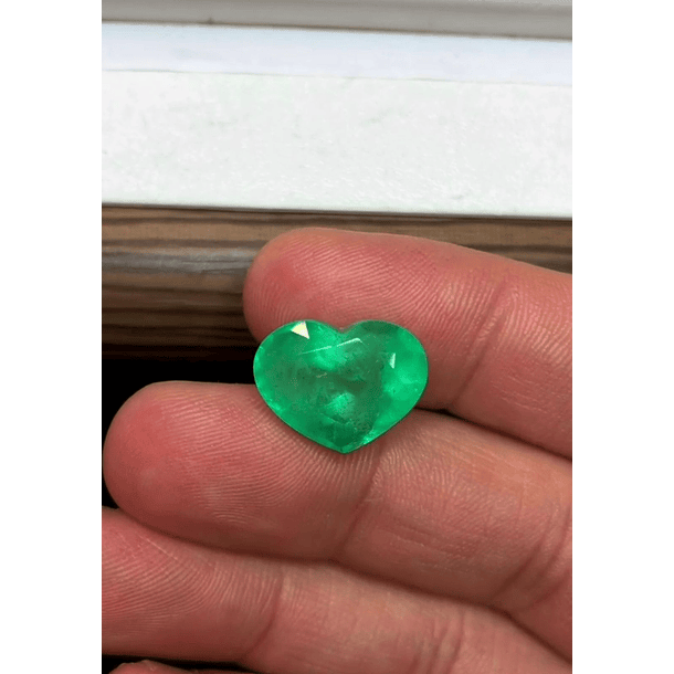 Esmeralda colombiana -11.12ct-16x12mm