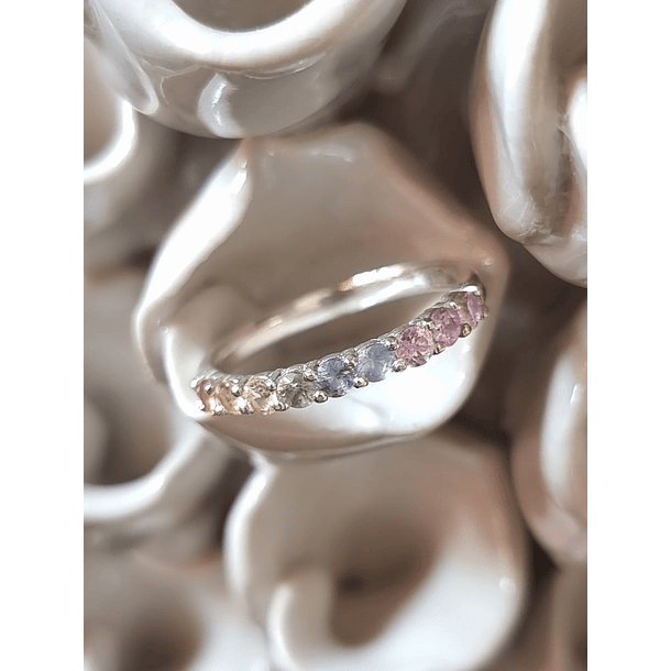 Media churumbela en plata ley 925 con peridoto, turmalina y topacio blanco. Talla 7