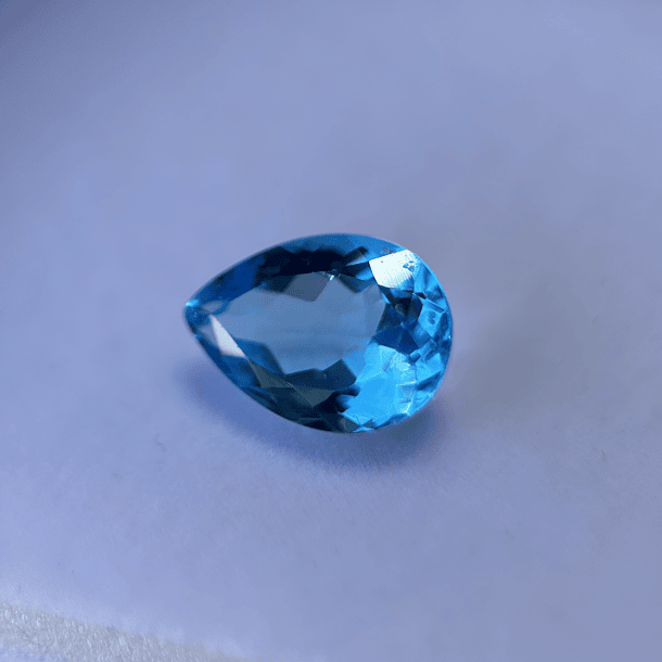 Topacio suizo-7.20ct-14x10x6.5mm 1