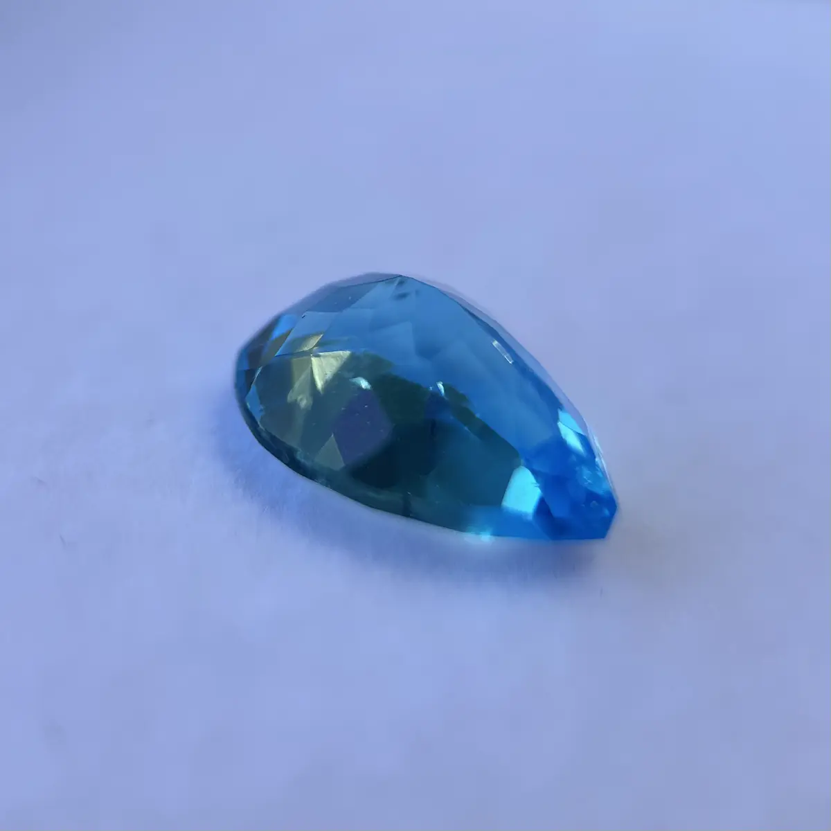 Topacio suizo-7.20ct-14x10x6.5mm | Versatto Gemas & Joyas