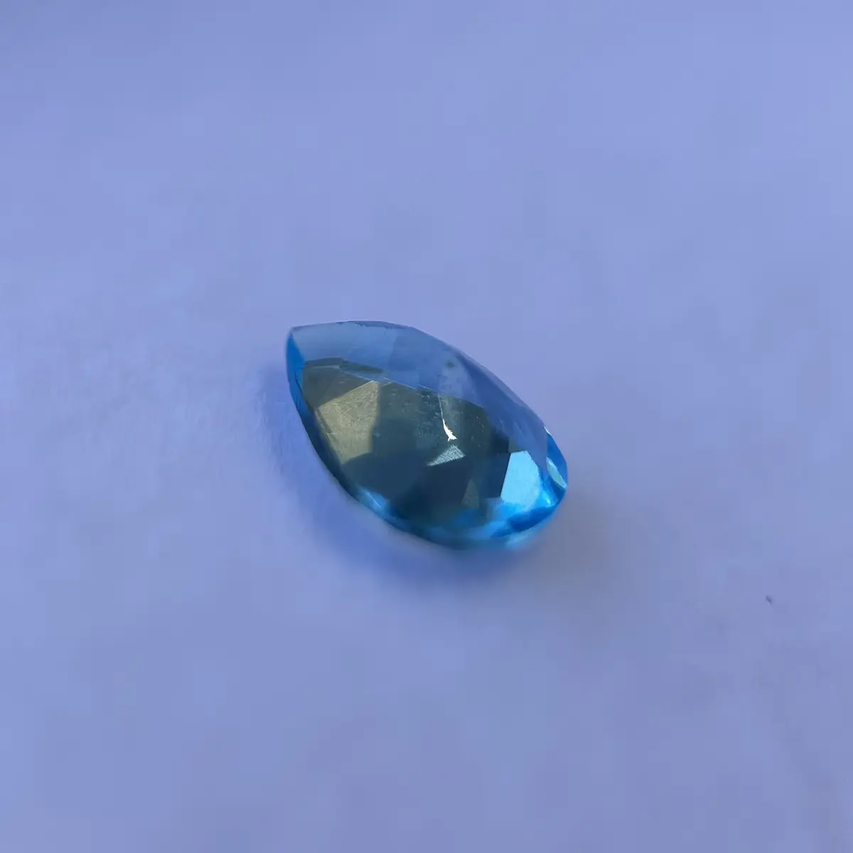 Topacio suizo-7.20ct-14x10x6.5mm | Versatto Gemas & Joyas