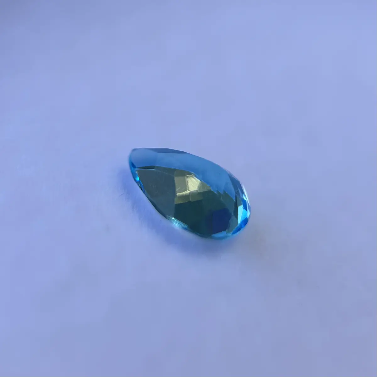 Topacio suizo-7.20ct-14x10x6.5mm | Versatto Gemas & Joyas