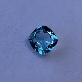 Topacio suizo-1.95ct-6.9x6.8x4.7mm