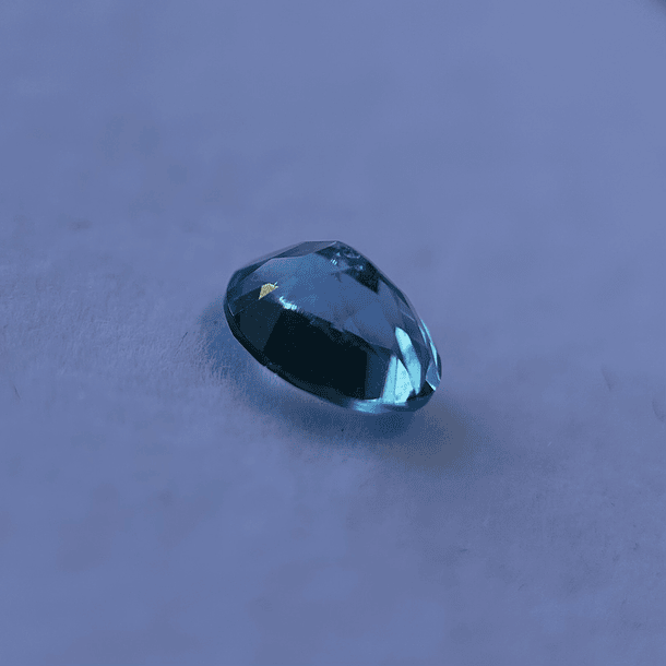 Topacio suizo-1.95ct-7.8x5.9mm 4