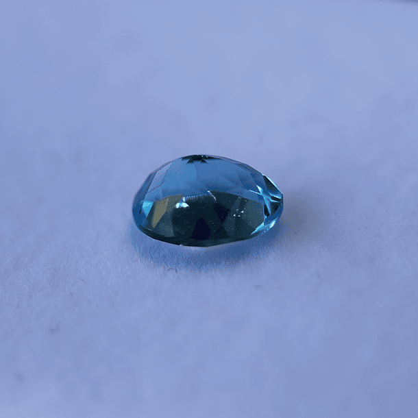 Topacio suizo-3.35ct-9.9x7.8x5.3mm 2