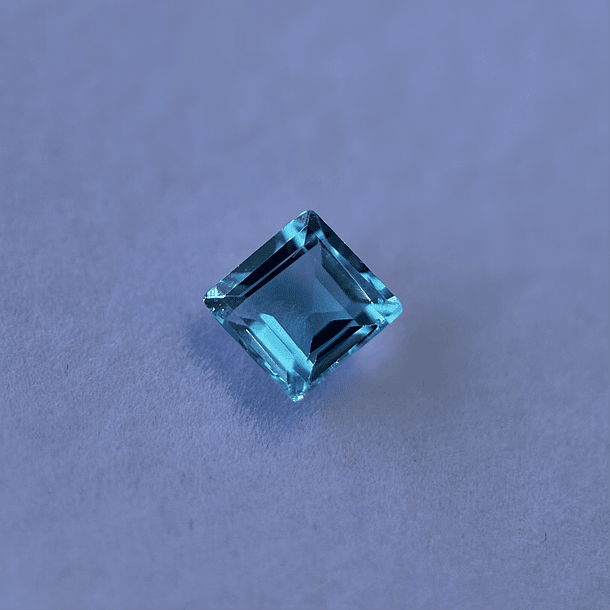 Topacio suizo-1.50ct-5.9x5.8x3.8mm 1