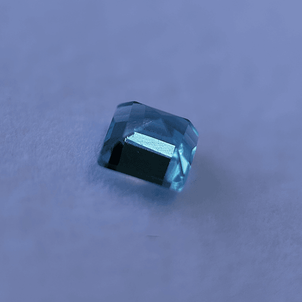 Topacio suizo-1.50ct-5.9x5.8x3.8mm 2