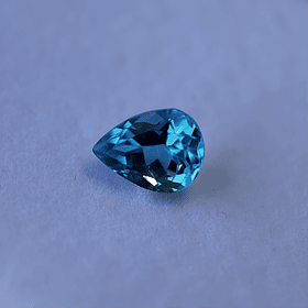 Topacio suizo-6.65ct-14.1x10x6.2mm