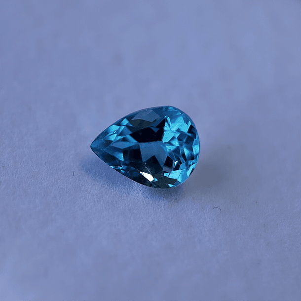 Topacio suizo-6.65ct-14.1x10x6.2mm 1
