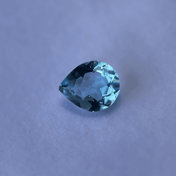 Topacio azul-2.75ct-10x7.9x4.8mm 1