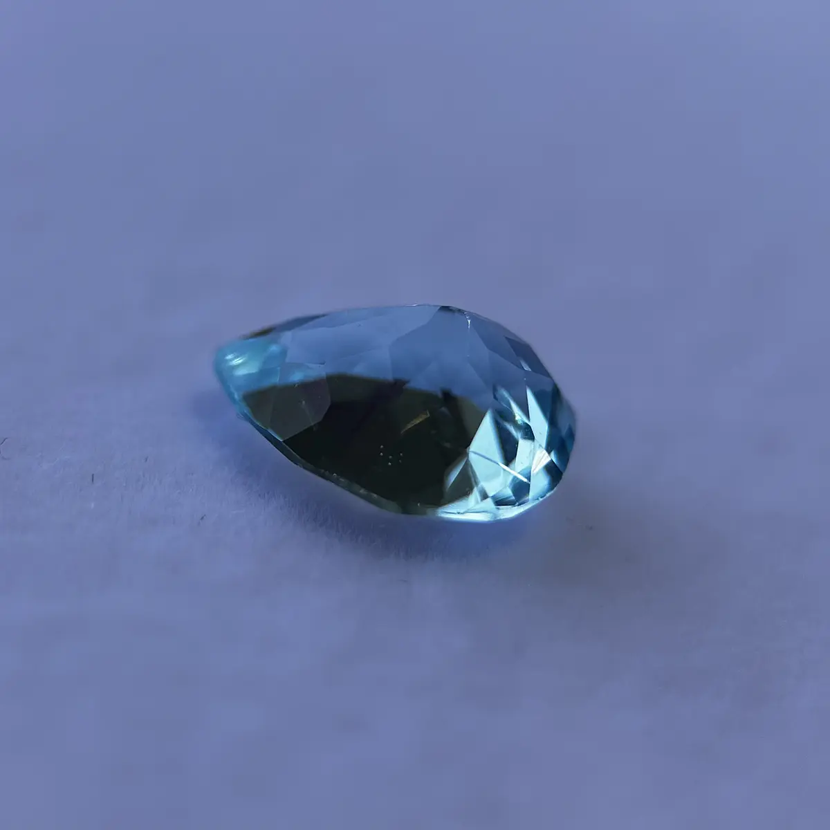 Topacio suizo-2.50ct-7.8x7.7x4.2mm | Versatto Gemas & Joyas