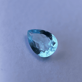 Topacio azul-5.75ct-13.9x10x5.5mm
