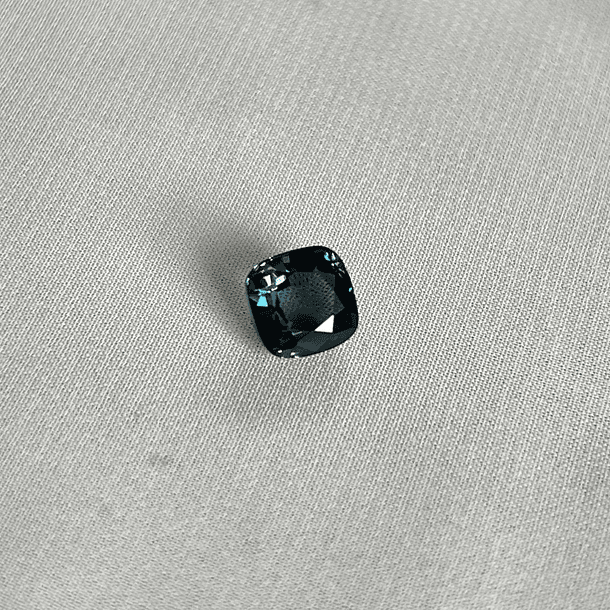 Topacio london blue-1.55ct-6.9x6.9mm 1