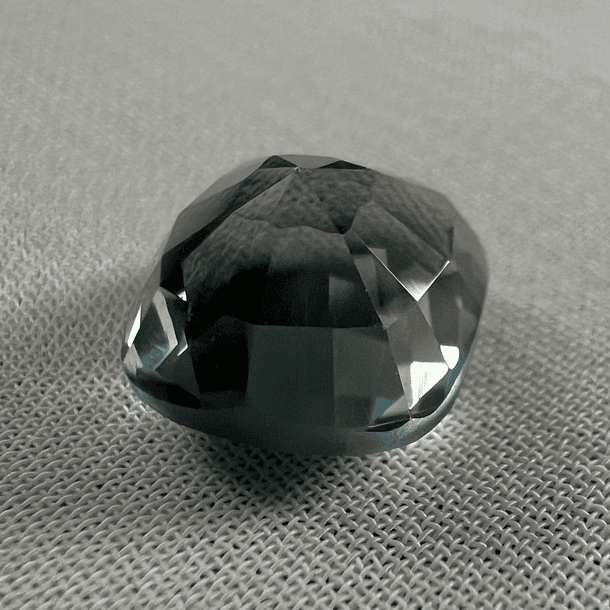 Topacio london blue-2.95ct-8x8x5.6mm 2