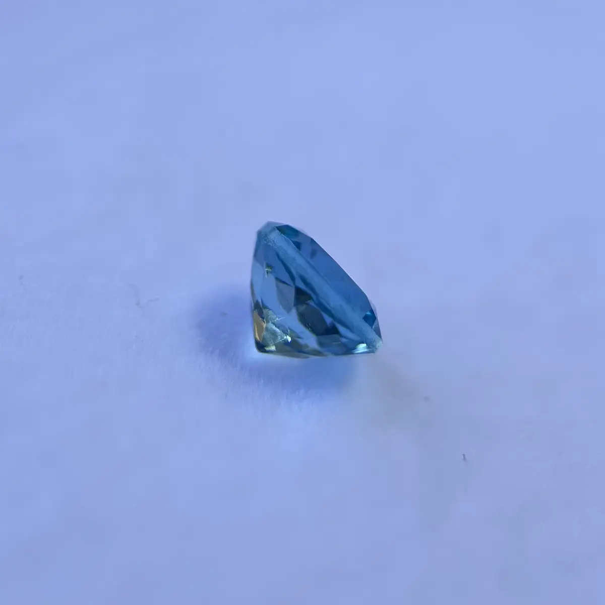 Topacio suizo-7.20ct-14x10x6.5mm | Versatto Gemas & Joyas