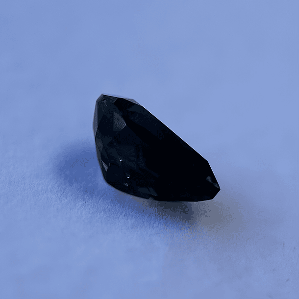 Topacio london blue-3.25ct-10x8x5.7mm 2